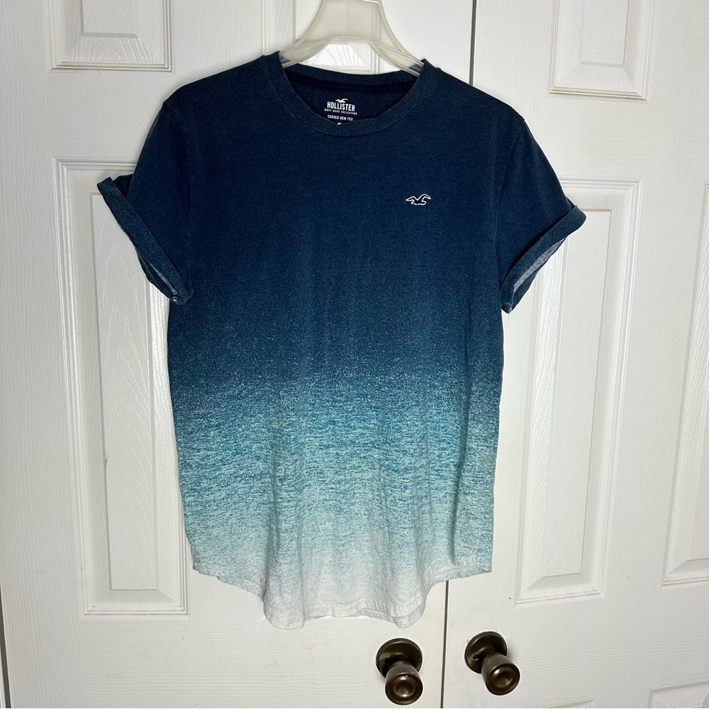 Hollister Must Have Collection Curved Hem Tee Blue Aqua Ombré Sz M